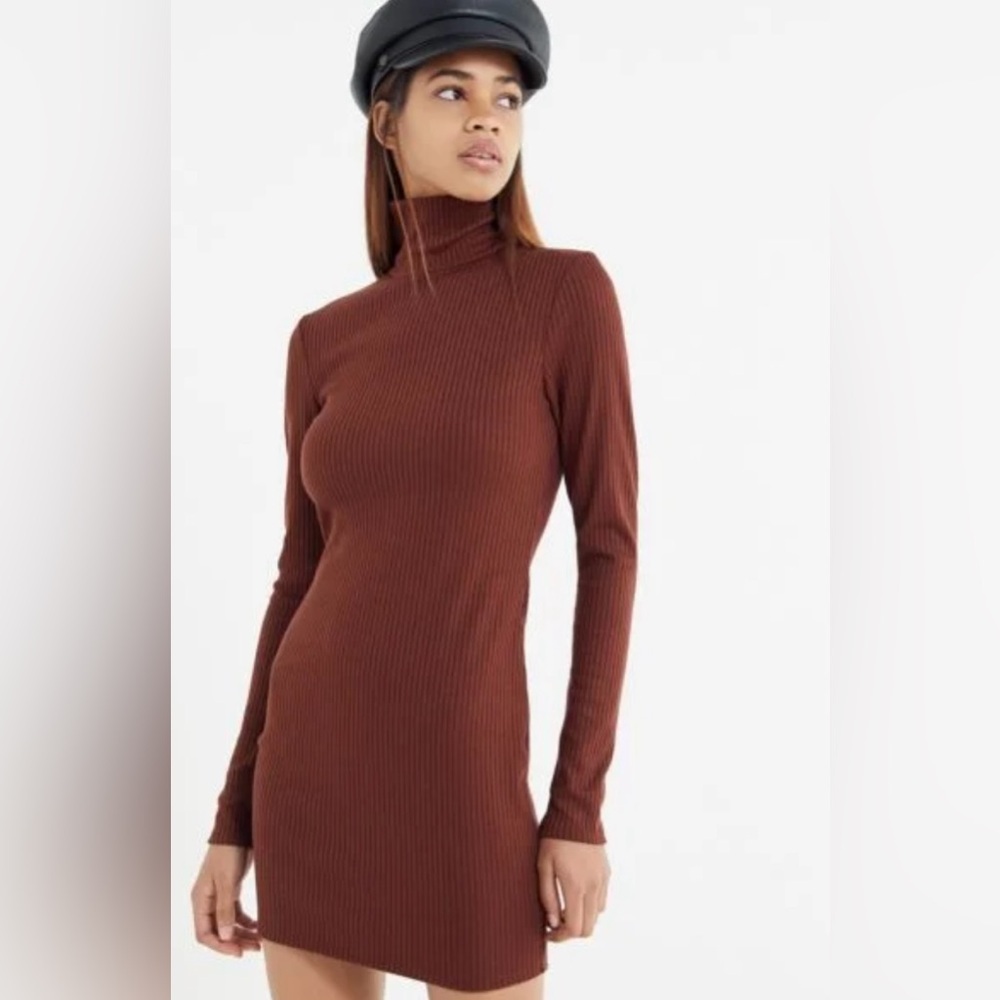 Urban Outfitters brown long sleeve minidress w/ turtleneck